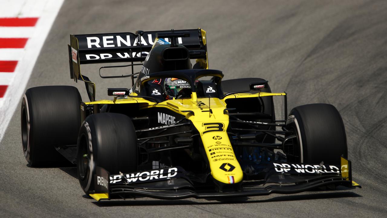 2009 F1 world champion Jenson Button is still scratching his head over Daniel Ricciardo’s move to Renault.