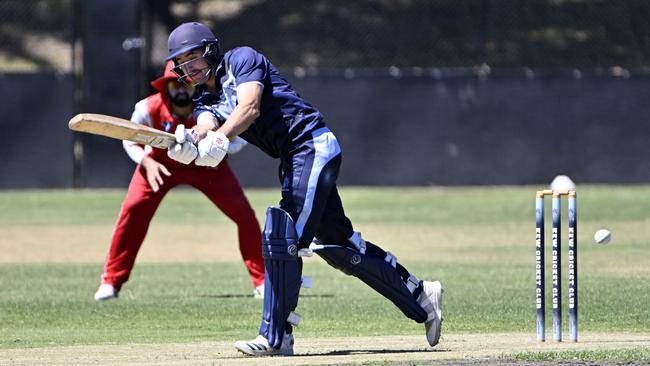 Eddie Hogg in action for Kew. Picture: Andrew Batsch