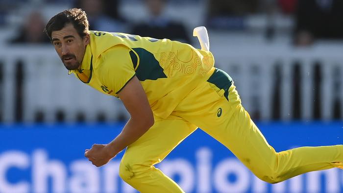 LONDON, ENGLAND - SEPTEMBER 27: Mitchell Starc of Australia bowls during the 4th Metro Bank One Day International between England and Australia at Lord's Cricket Ground on September 27, 2024 in London, England. (Photo by Philip Brown/Getty Images)