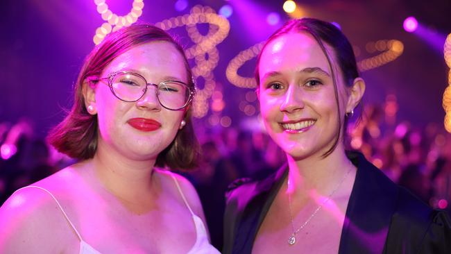Macquarie Tegan and Lindsey White at the Gold Coast Business Excellence Awards Gala 2023 at The Star Gold Coast. Picture: Portia Large