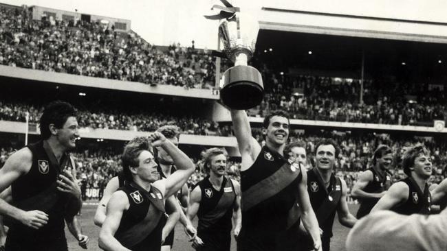 Paul Salmon with the 1985 premiership cup.