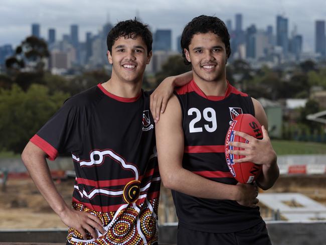 Twins Alwyn Junior and Jayden Davey have nominated for Essendon. Picture: NCA NewsWire/David Geraghty