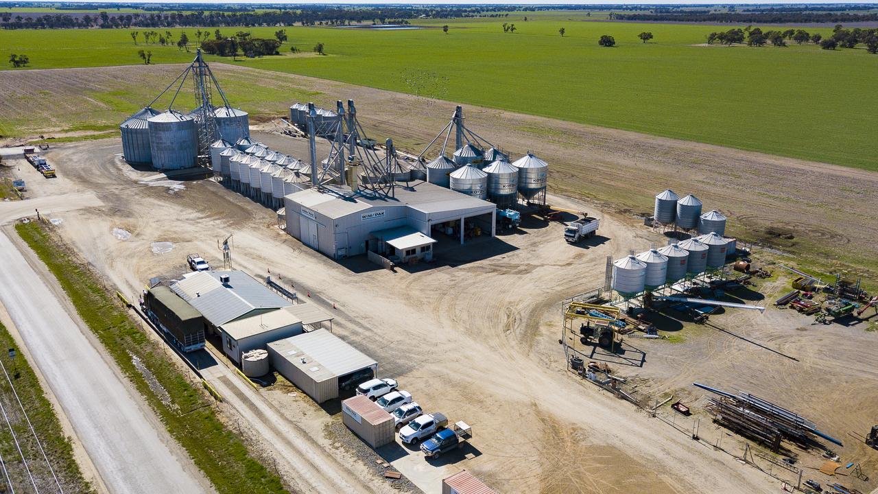 Wimpak grain facility at Minyip for sale | The Weekly Times