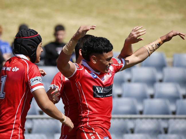 Eagle Rock, East Campbelltown enjoy a try. Picture Warren Gannon Photography