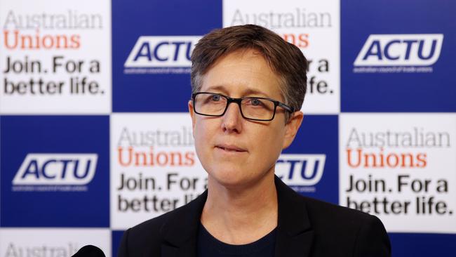 Australian Council of Trade Unions (ACTU) Secretary Sally McManus is seen during a press conference in Melbourne, Monday, February 5, 2019. The ACTU will address revelations under FOI Act that there was collusion between Scott Morrison and the banks ahead of an announcement of a Royal Commission. (AAP Image/David Crosling) NO ARCHIVING