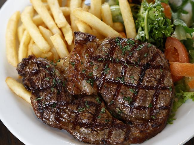 DAILY TELEGRAPH 18TH OCTOBER 2024EMBARGOED FOR HIGH STREAKS SPECIAL - TALK TO DAILY TELEGRAPH PIC DESK BEFORE USEPictured is the steak , chips and salad served at the Wallacia Hotel in western Sydney for High Steaks special which featured outspoken RBA deputy governor Andrew Hauser.Picture: Richard Dobson