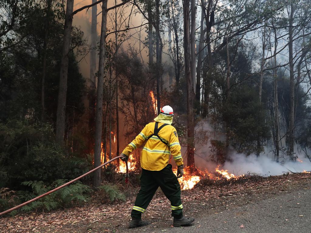 January 2019 Tasmanian Bushfires. Spot fire on Arve Rd near Geeveston in the Huon Valley. Picture: NIKKI DAVIS-JONES