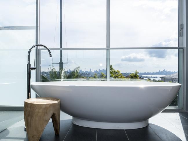 Bath with a view. Picture: NewsWire / Monique Harmer