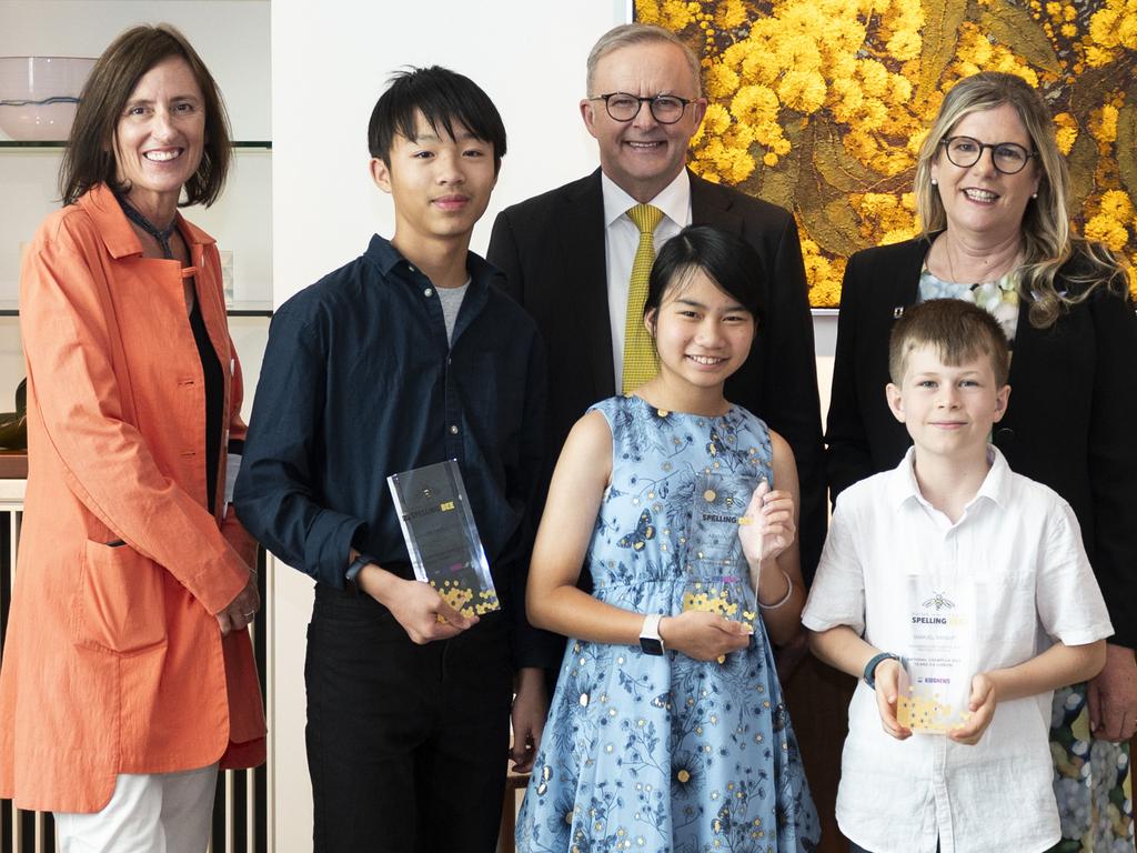 CANBERRA, AUSTRALIA, NewsWire Photos. NOVEMBER 13, 2023: Di Jenkins, Kids News editor, Penny Fowler and Prime Minister, Anthony Albanese with the 2023 Prime Minister's Spelling Bee national champions: Years 3-4 (Green) winner Samuel Wright, 9 (grade 4), Years 5-6 (Orange) winner Abigail Koh, 12 (grade 6), Years 7-8 (Red) winner The Bee's first back-to-back champ Zachary Cheng, 14 (year 8) at Parliament House in Canberra. Picture: NCA NewsWire / Martin Ollman
