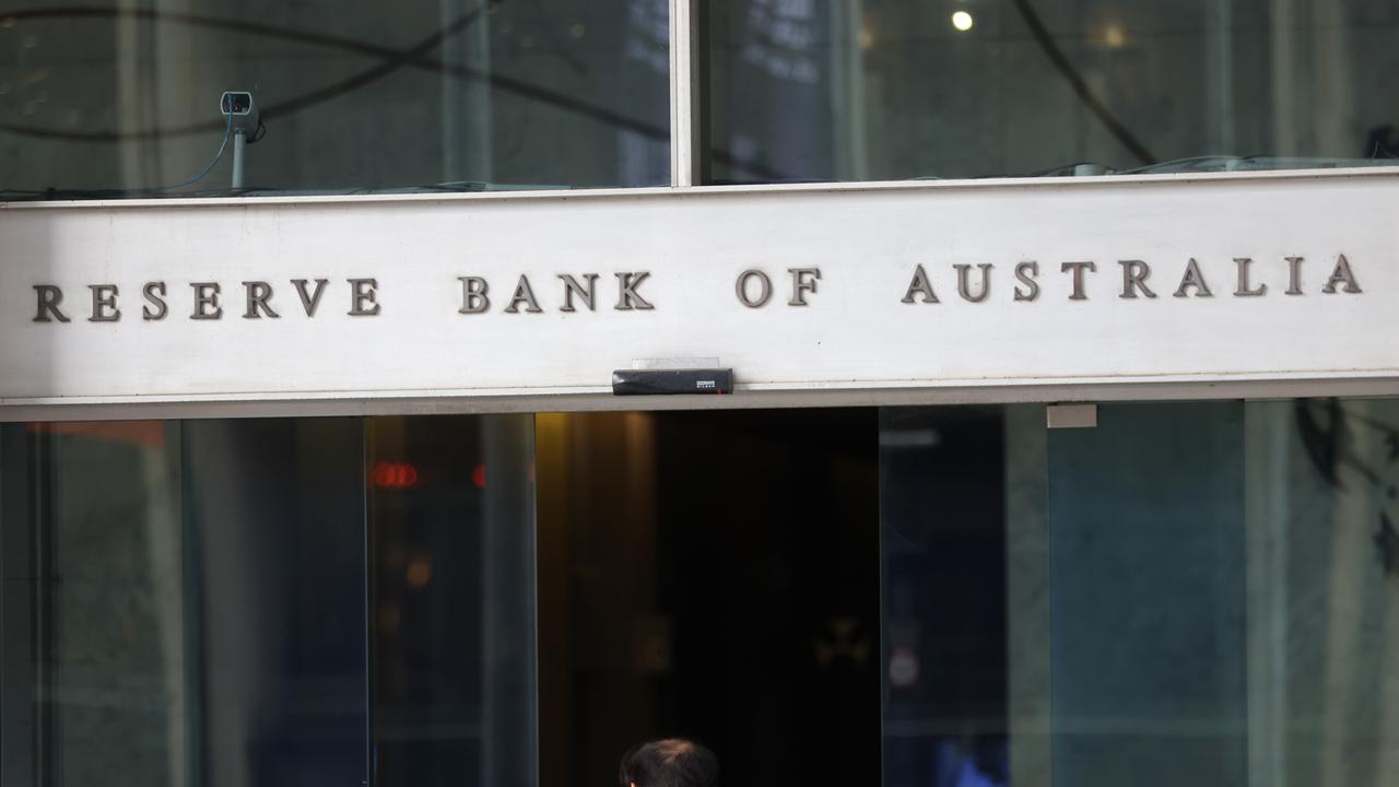 Most experts believe the RBA will continue to increase the cash rate this year. Picture: NCA NewsWire / Damian Shaw.