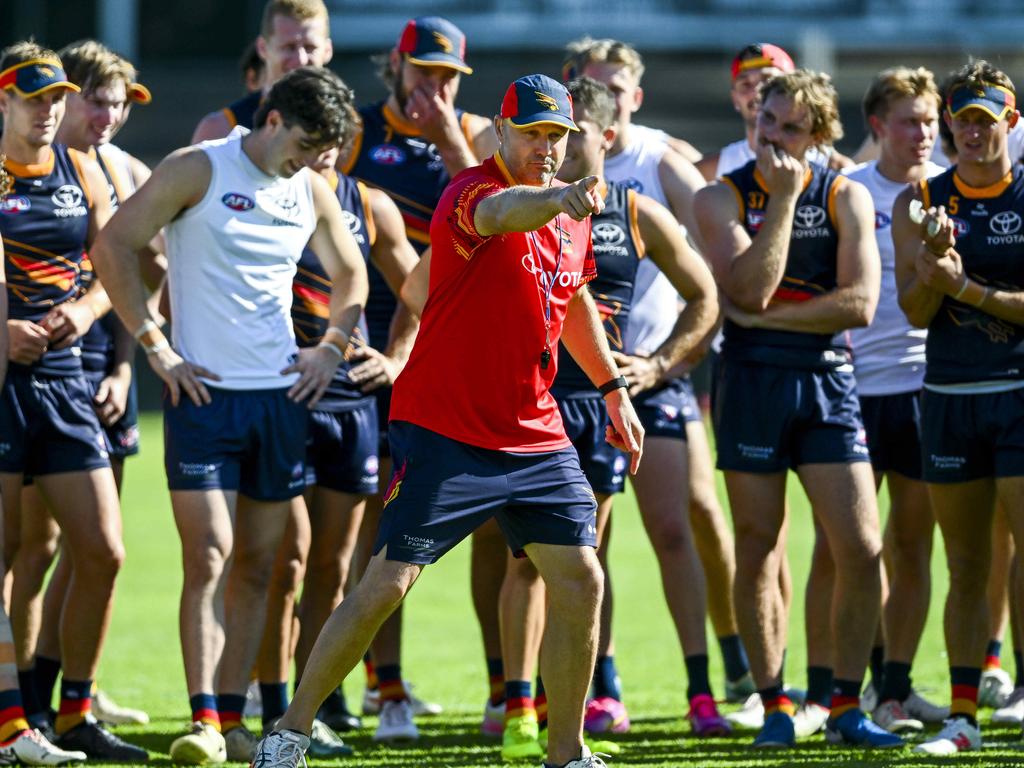 Matthew Nicks and the Crows host the Saints at home on Sunday. Picture: Mark Brake