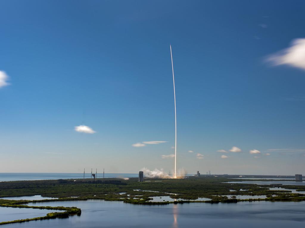 Elon Musk’s Falcon 9 rocket launches 58 Starlink satellites into orbit. Picture: SpaceX