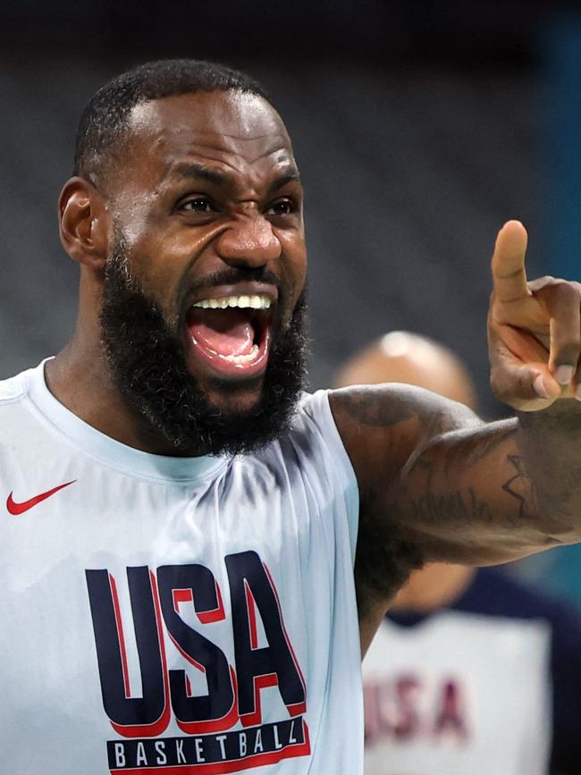 LeBron James will make history. Photo by Thomas COEX / AFP