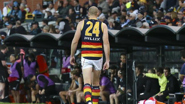 12/05/18 — AFL — Round 8, SHOWDOWN — Port Adelaide v Adelaide Crows at Adelaide Oval. Sam Jacobs walks the boundary with possible back soreness / hamstring. Picture SARAH REED