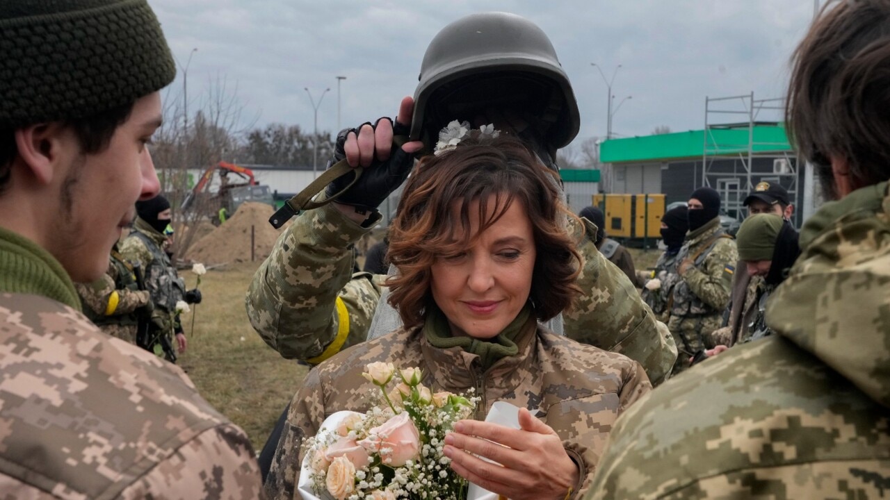 Ukrainian defence soldiers wed on the frontline of war