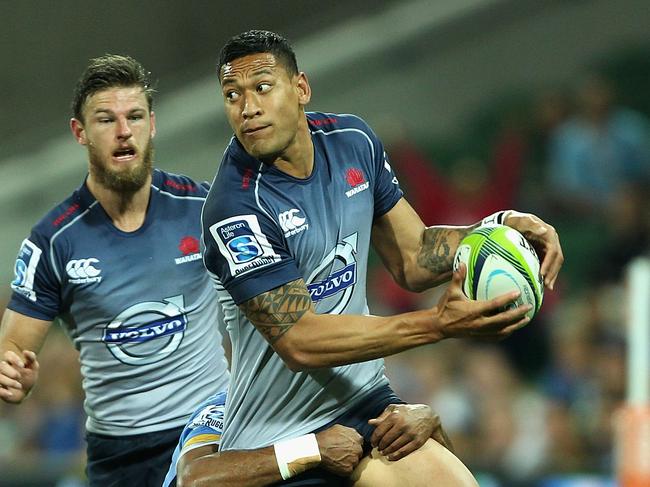 PERTH, AUSTRALIA - MAY 09: Israel Folau of the Waratahs is tackled during the round 13 Super Rugby match between the Force and the Waratahs at nib Stadium on May 9, 2015 in Perth, Australia. (Photo by Robert Prezioso/Getty Images)