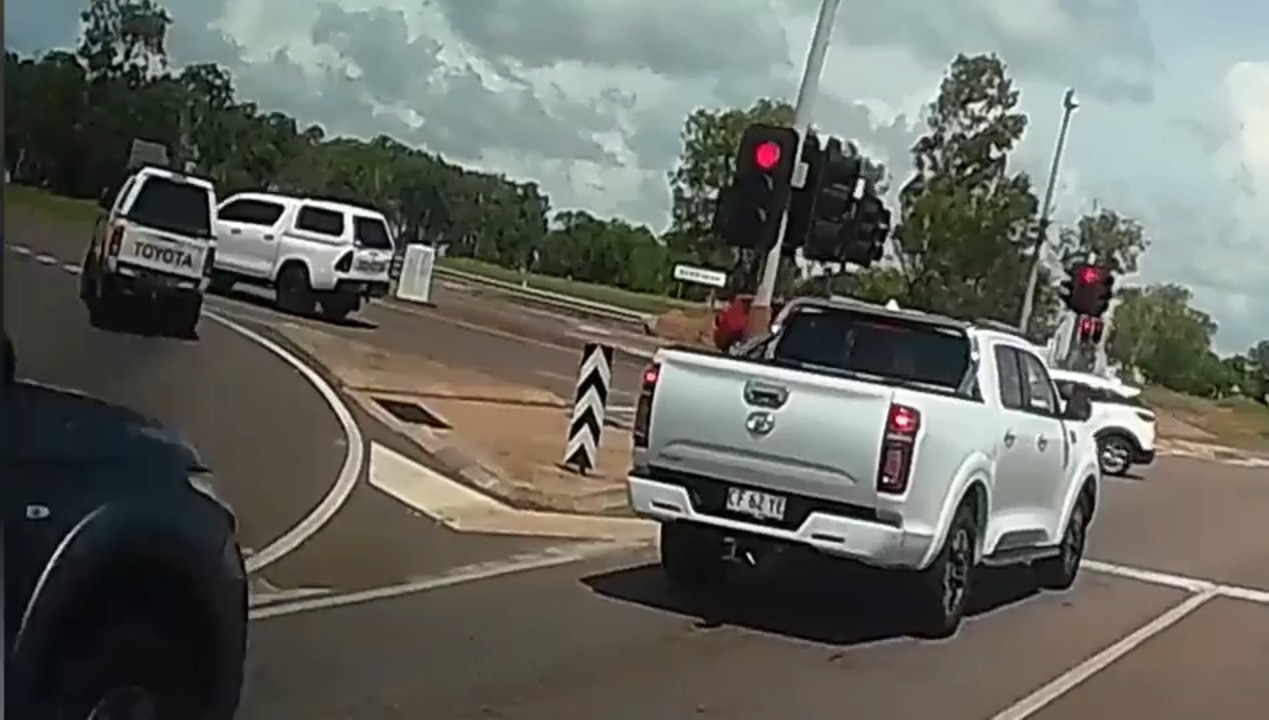 Stuart Hwy crash at Coonawarra captured on dashcam