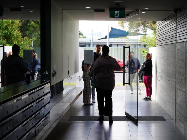 MELBOURNE, AUSTRALIA - NewsWire Photos 25 MARCH 2023:, housing, rent, rental crisis.People are seen attending a rental viewing in Ascot Vale., Picture: NCA NewsWire / Luis Ascui