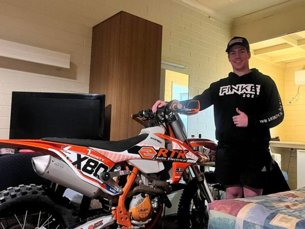 16-year-old Logan Frost reunited with racing bike ahead of Finke