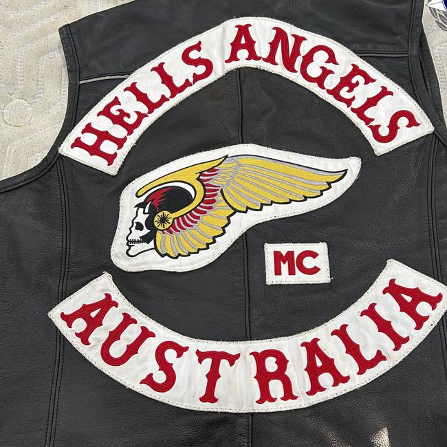 Generic image of Hells Angels bikie colours.