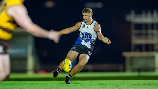 North Shore Jets player Josh Hawksworth in action. Picture: Phil Bradeley sports photography.