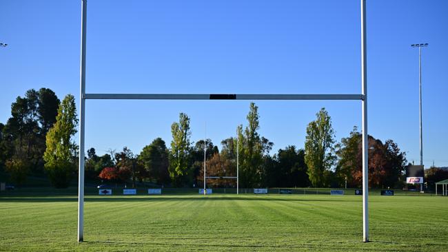 A general view of Greenfield Park in Albury. Picture: AAP Image/Simon Dallinger