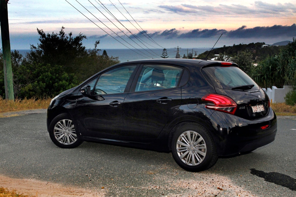 kritiker Penge gummi neutral Peugeot 208 Active long term test: Final report | The Courier Mail