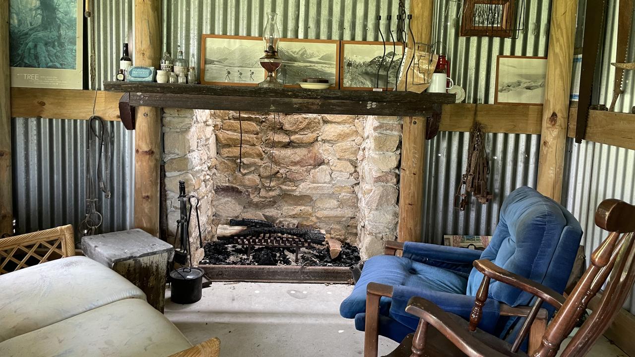 Inside the cosy hut.