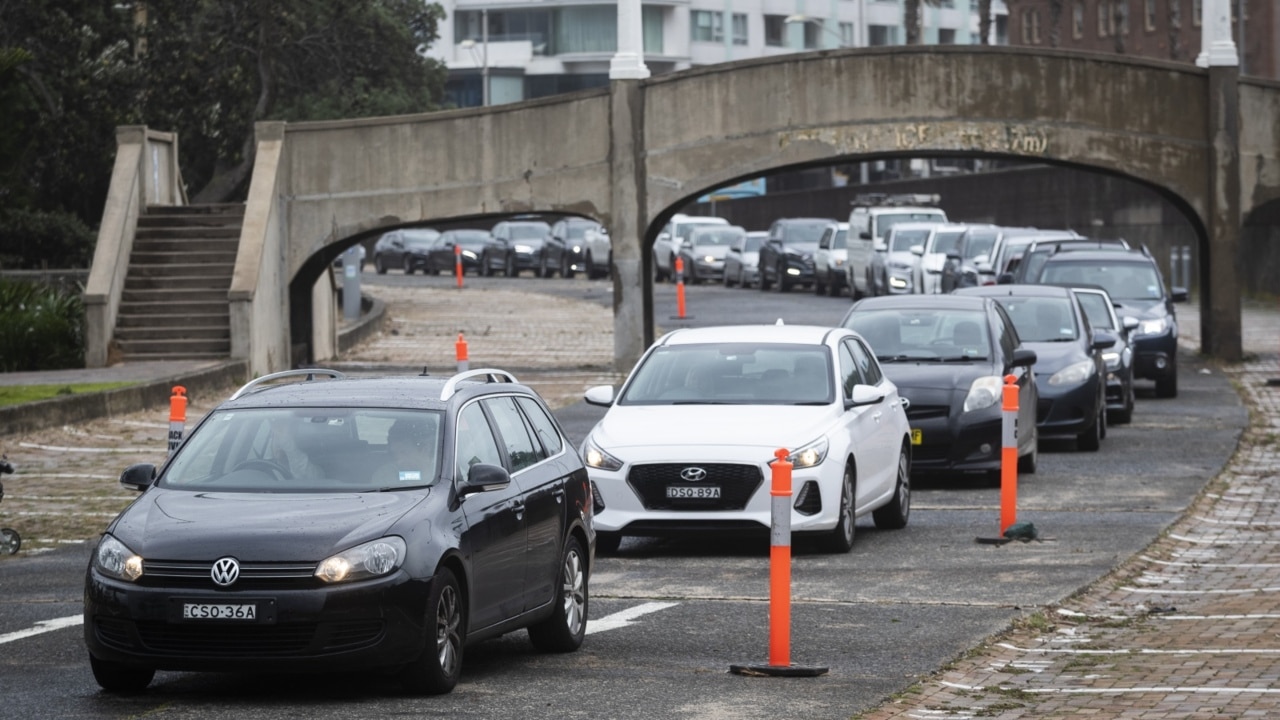 Covid testing sites shut down across Sydney amid weight of demand