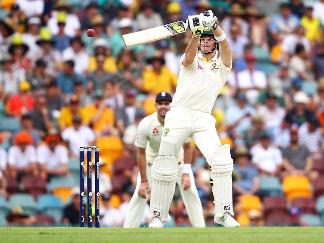 Steve Smith floats one over the slips.