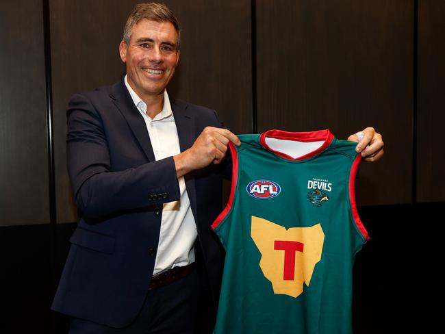 Matthew Richardson poses with the Tasmania Devils’ inaugural jumper. Picture: Michael Willson/AFL Photos