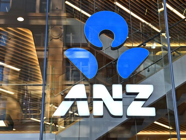 (FILES) A file photo taken on May 3, 2016, shows an ANZ sign adorning a branch of the bank in Sydney. ANZ Bank said on December 12, 2017, it has offloaded its life insurance arm to Zurich for Aus$2.85 billion (US$2.14 billion), making the Swiss giant the country's largest retail life insurer by premiums. / AFP PHOTO / WILLIAM WEST