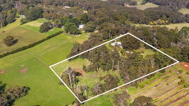 The large property is situated in one of Victoria’s most accelerated growth markets of 2021.