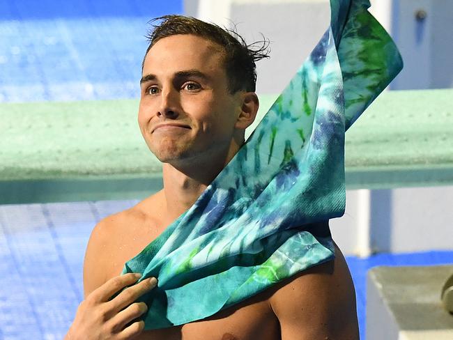 Domonic Bedggood of Australia celebrates winning the Mens 10m Platform Final on day four of diving competition at the XXI Commonwealth Games at the Gold Coast Aquatic Centre on the Gold Coast, Australia, Saturday, April 14, 2018. (AAP Image/Dave Hunt) NO ARCHIVING, EDITORIAL USE ONLY