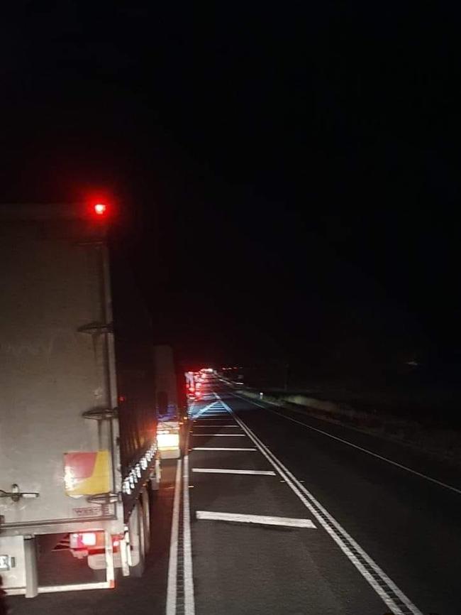 The queue to cross from Victoria to South Australia was lengthy. Picture: Facebook.