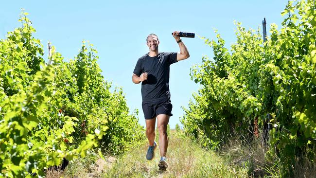 Pete Mann, who won the Bachelorette, is running 100km to raise money for wineries affected by last year's bushfires. He’ll finish his run at Barrister’s Block. Picture: Tricia Watkinson