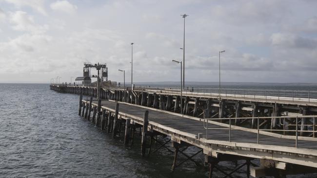 ... and dock at Kingscote, unlike the current SeaLink ferry service which travels from Cape Jervis to Penneshaw.