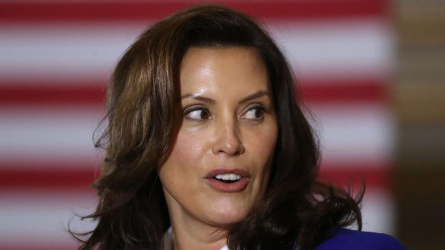 SOUTHFIELD, MICHIGAN - OCTOBER 16: Gov. Gretchen Whitmer introduces Democratic presidential nominee Joe Biden delivers remarks about health care at Beech Woods Recreation Center October 16, 2020 in Southfield,m Michigan. With 18 days until the election, Biden is campaigning in Michigan, a state President Donald Trump won in 2016 by less than 11,000 votes, the narrowest margin of victory in the state's presidential election history.   Chip Somodevilla/Getty Images/AFP == FOR NEWSPAPERS, INTERNET, TELCOS & TELEVISION USE ONLY ==