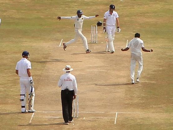 GALLE, SRI LANKA - MARCH 29:  Sri Lanka celebrate taking the wicket of James Anderson of England during day 4 of the 1st test match between Sri Lanka and England at Galle International Cricket Ground on March 29, 2012 in Galle, Sri Lanka.  (Photo by Tom Shaw/Getty Images)