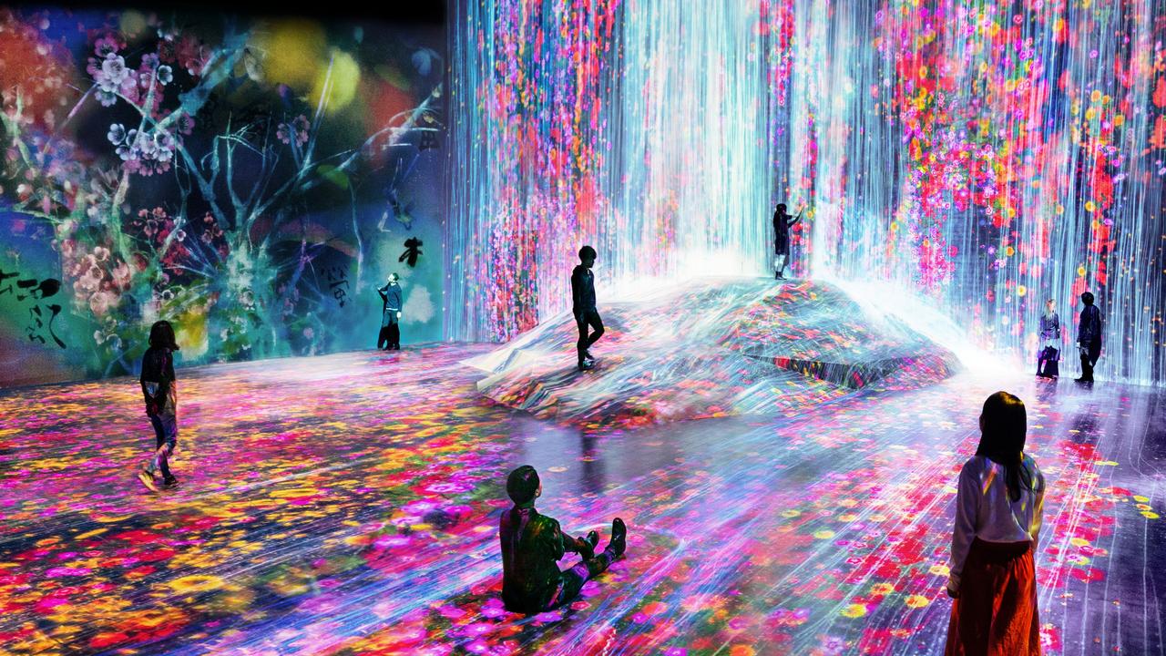 Art exhibitions in Tokyo, Japan: Mori Building Digital Art Museum