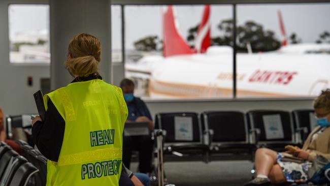 First flights arriving in Melbourne from Adelaide after the border reopened. Picture: Jay Town