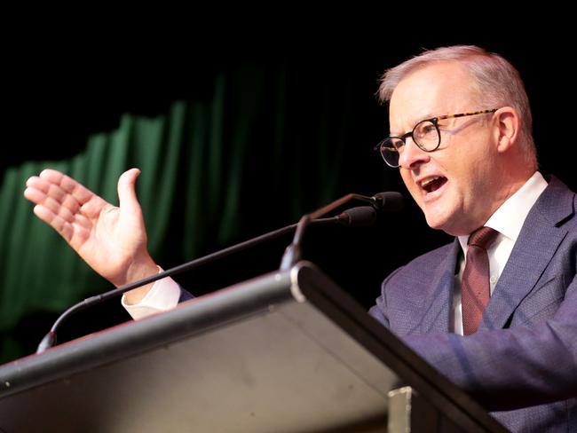 Mr Albanese has called for Russian diplomats to be ejected from Australia. Picture: Steve Pohlner