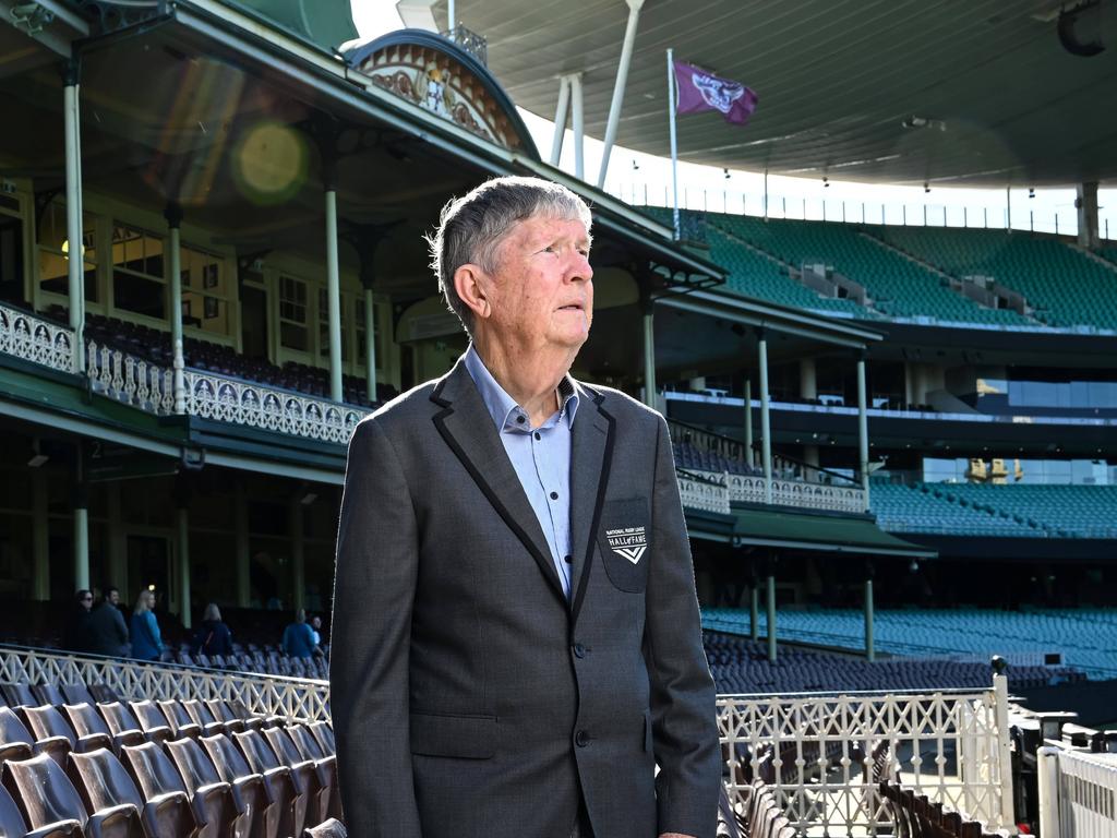 Ian Heads in his Rugby League Hall of Fame blazer at the SCG