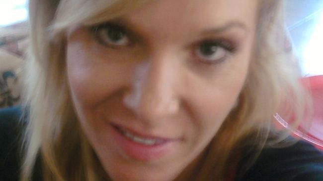 Police investigating Tina Greer’s disappearance have raided a home on the Gold Coast.