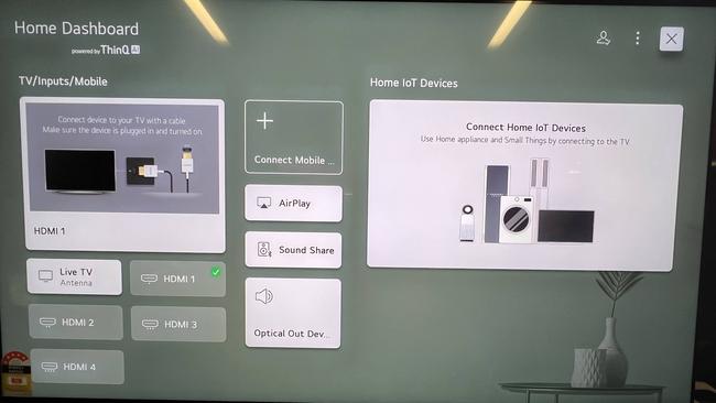 Instructions for connecting a gaming console or set-top box are well laid out