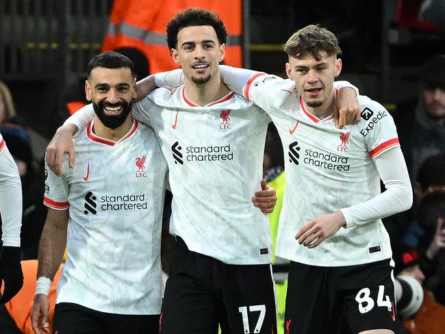 BOURNEMOUTH, ENGLAND - FEBRUARY 01: Mohamed Salah of Liverpool celebrates scoring his team's second goal with teammates Curtis Jones, Conor Bradley, Darwin Nunez and Dominik Szoboszlai during the Premier League match between AFC Bournemouth and Liverpool FC at Vitality Stadium on February 01, 2025 in Bournemouth, England. (Photo by Mike Hewitt/Getty Images)