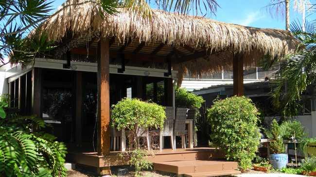 BEACHSIDE LIVING: A property on 12 The Oaks Rd, Tannum Sands is up for sale and offers direct access to the main beach. Picture: LJ Hooker Boyne-Tannum