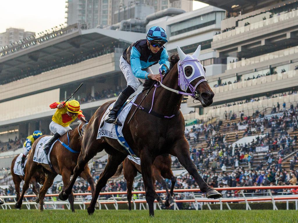 Super Sunny Sing clinches the Hong Kong Classic Cup. Picture: HKJC