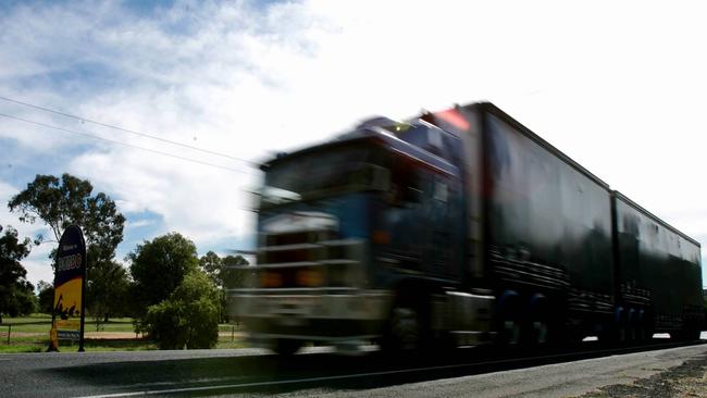 Freight trucks entering Dubbo as they travel on the Newell Highway.