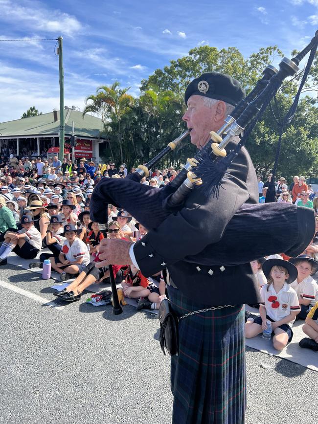 A piper at the 2024 Anzac Day service at the Upper Coomera cenotaph. Picture: Keith Woods.